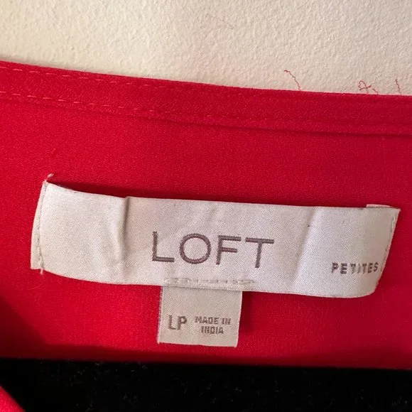 Loft Petite Red  Work Blouse - Picture 4 of 7
